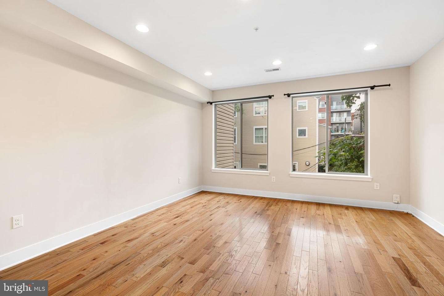 1625 Ogden Street #b photo 7