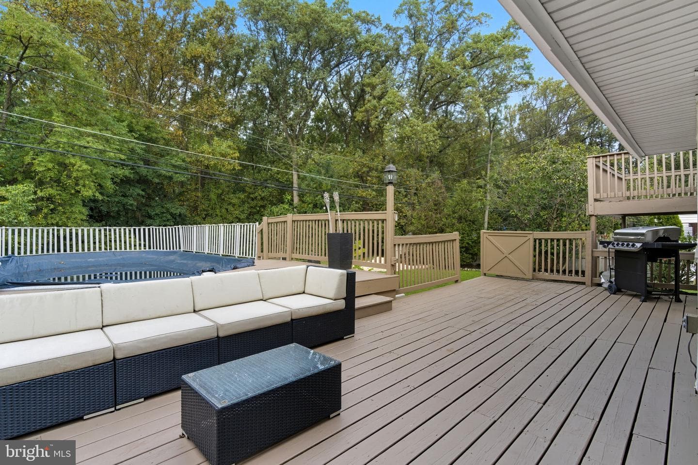1028 Norvelt Drive photo 31