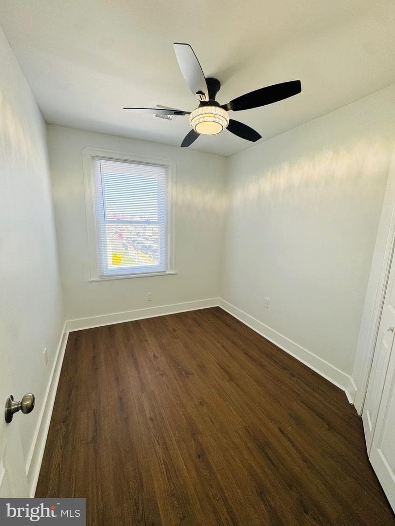 485 Robbins Street photo 33