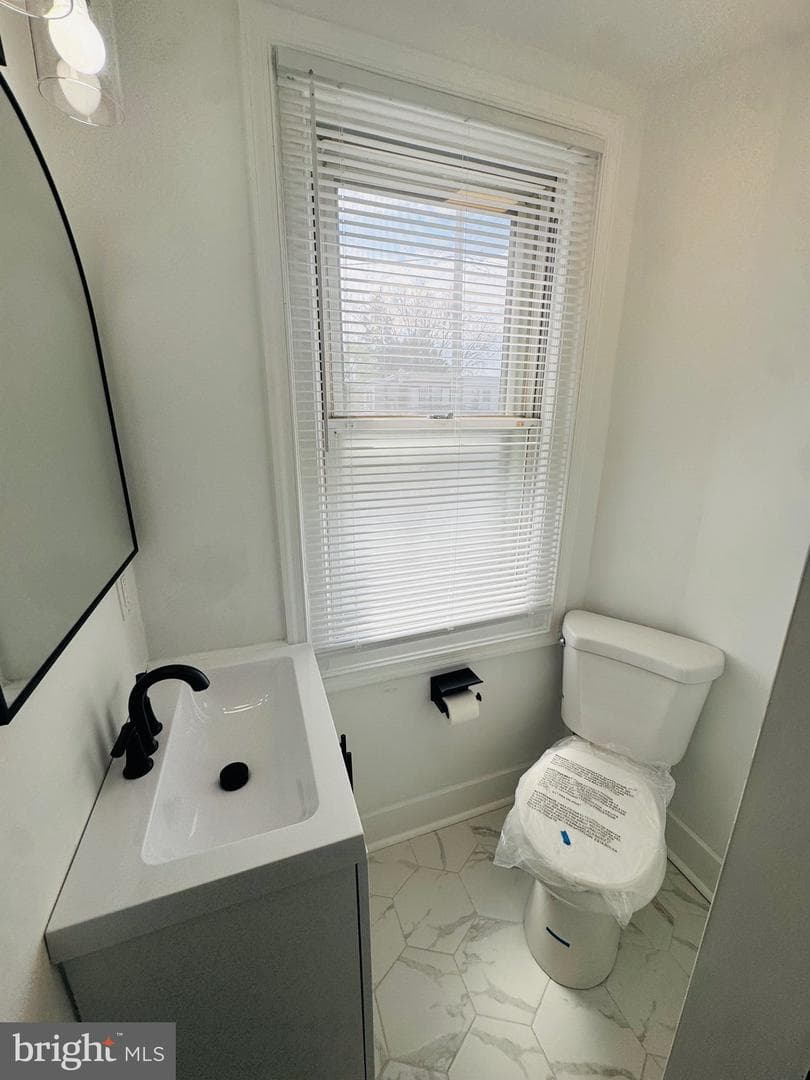 485 Robbins Street photo 34