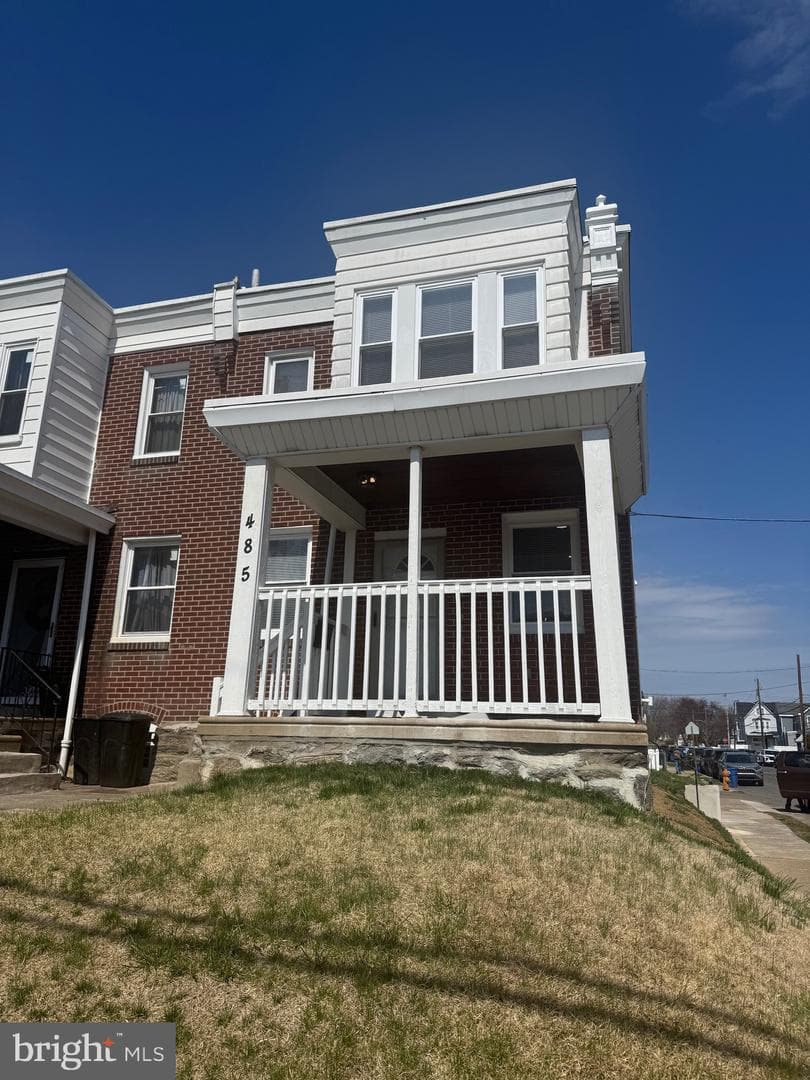 485 Robbins Street photo 63