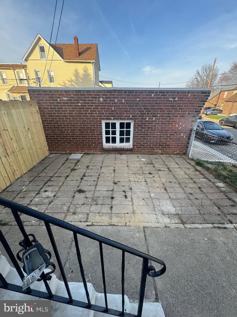 485 Robbins Street photo 65