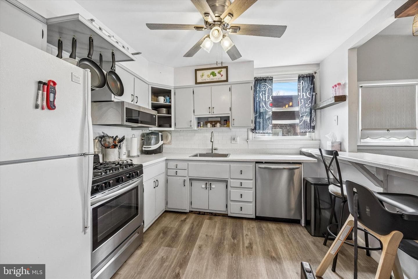 7613 Fillmore Street photo 6