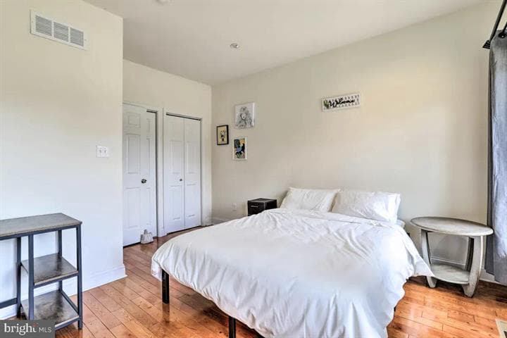 679 N 11th St # A photo 9