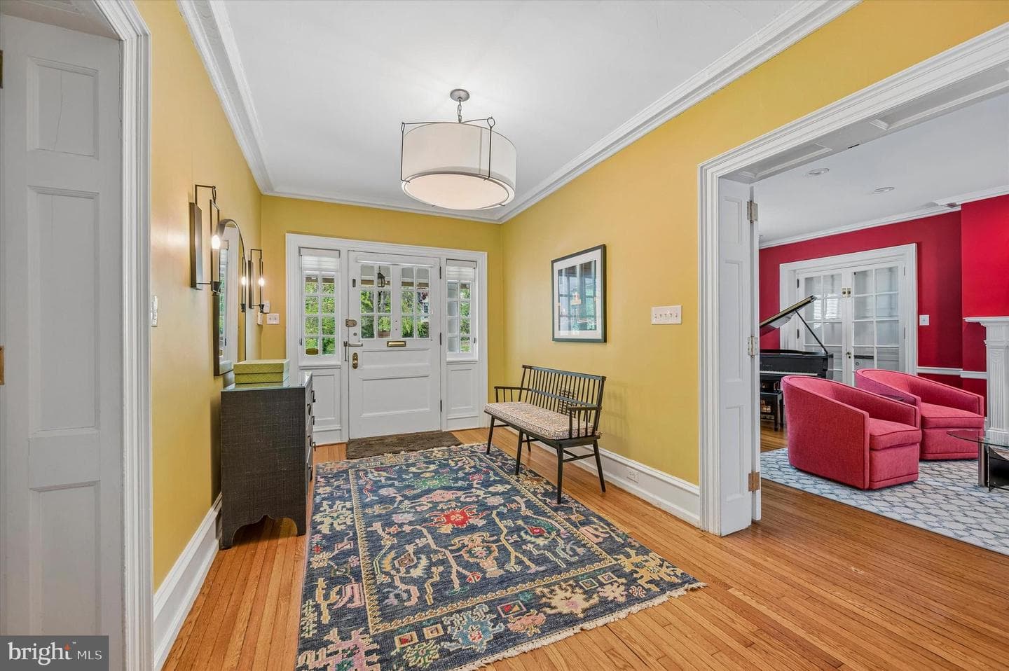 6482 Sherwood Road photo 3