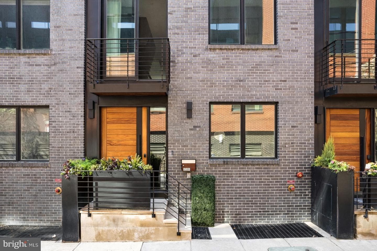 1328 Kater Street, Philadelphia