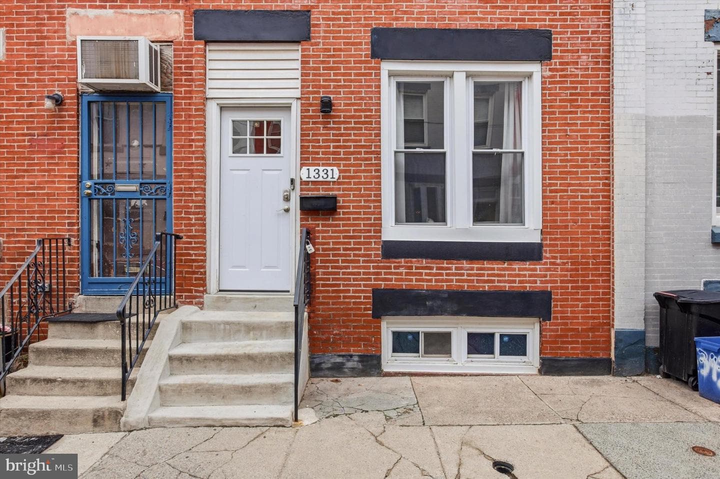 1331 N Newkirk St photo 28