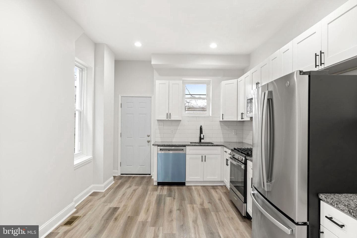 5312 Master Street photo 13