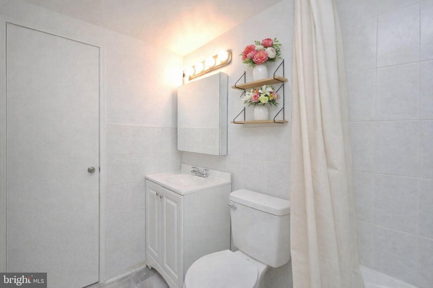 110 Byberry Road #e2 photo 5