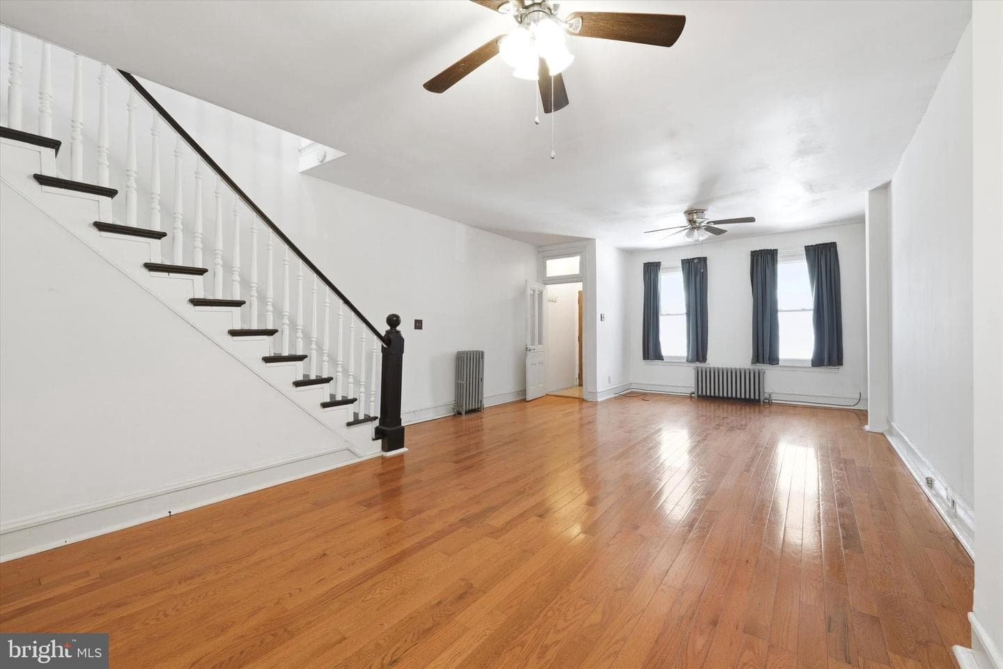 748 N Holly Street photo 4