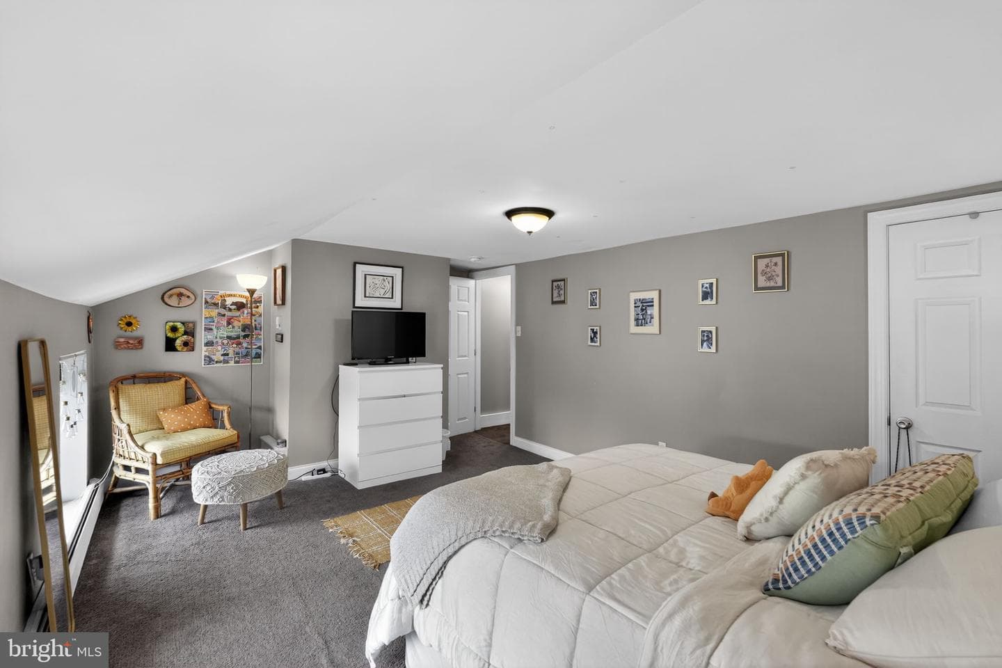 4743 Umbria Street photo 13