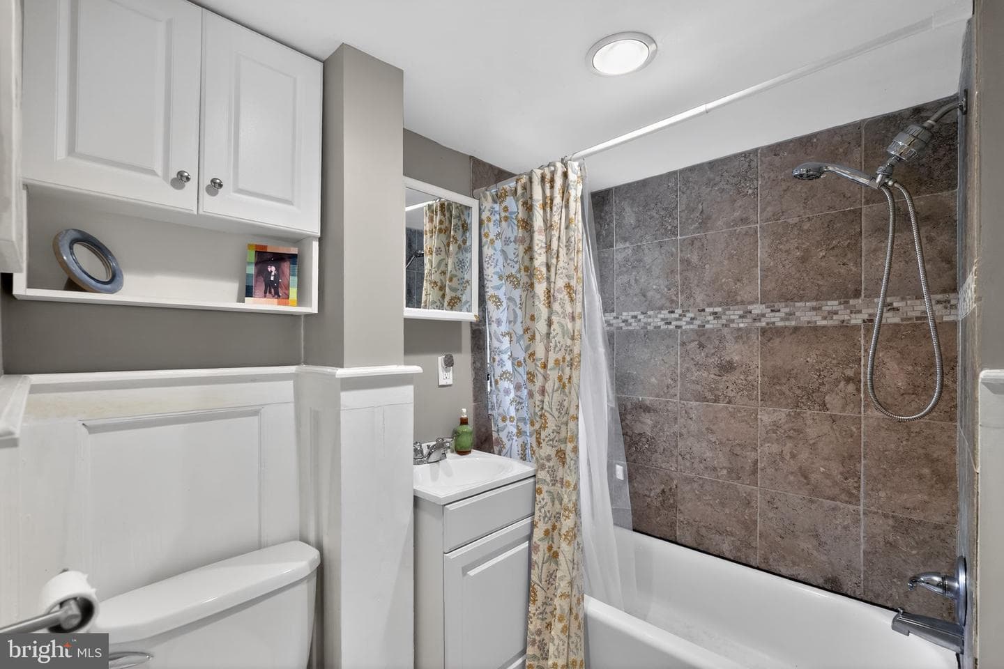4743 Umbria Street photo 14