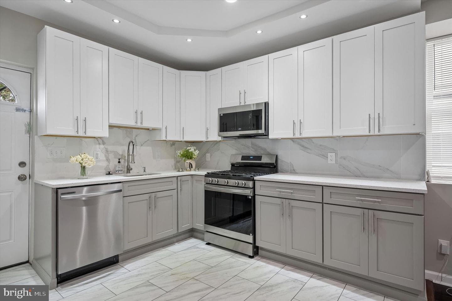 1426 Widener Place photo 10