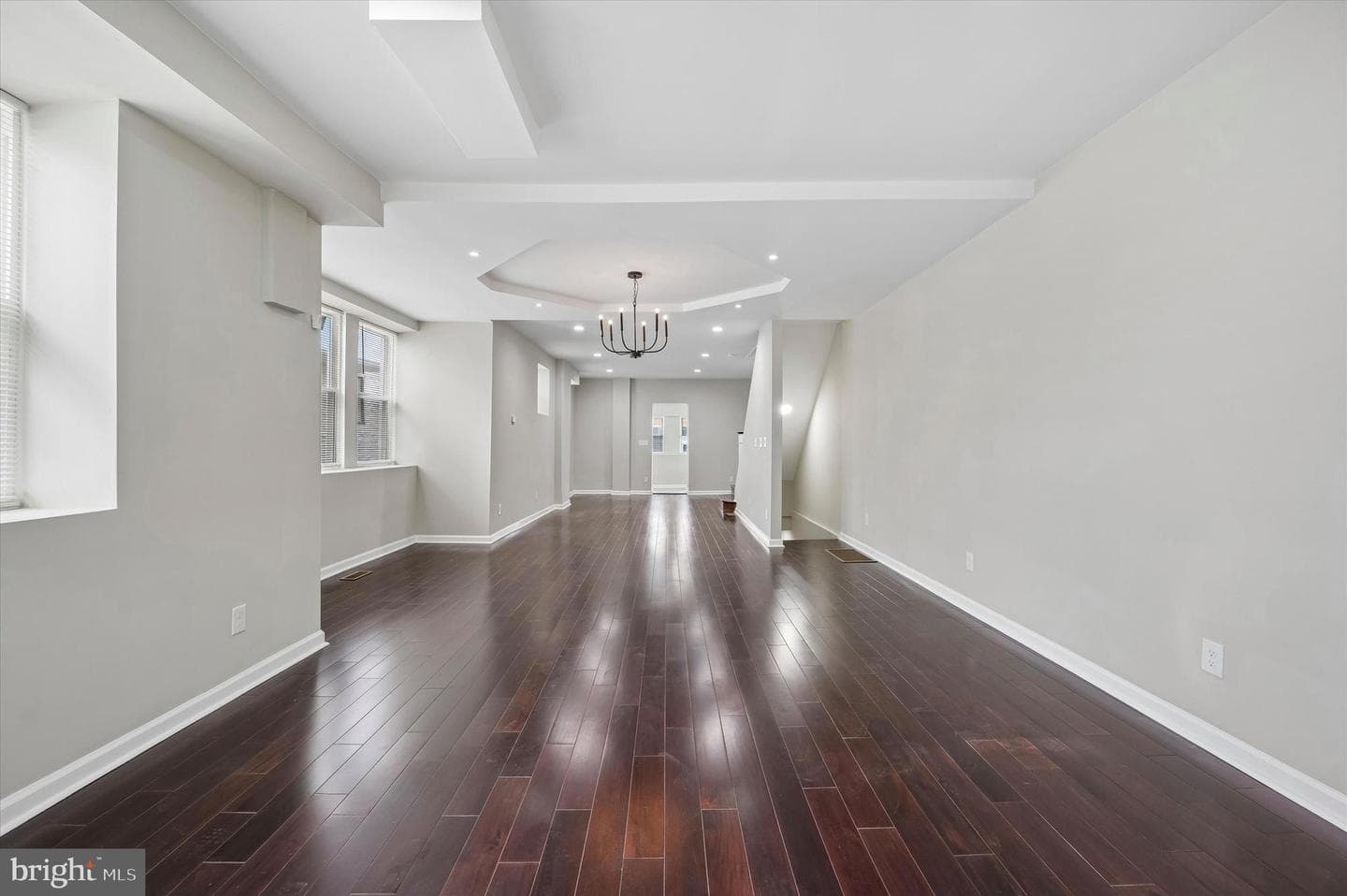 1426 Widener Place photo 8