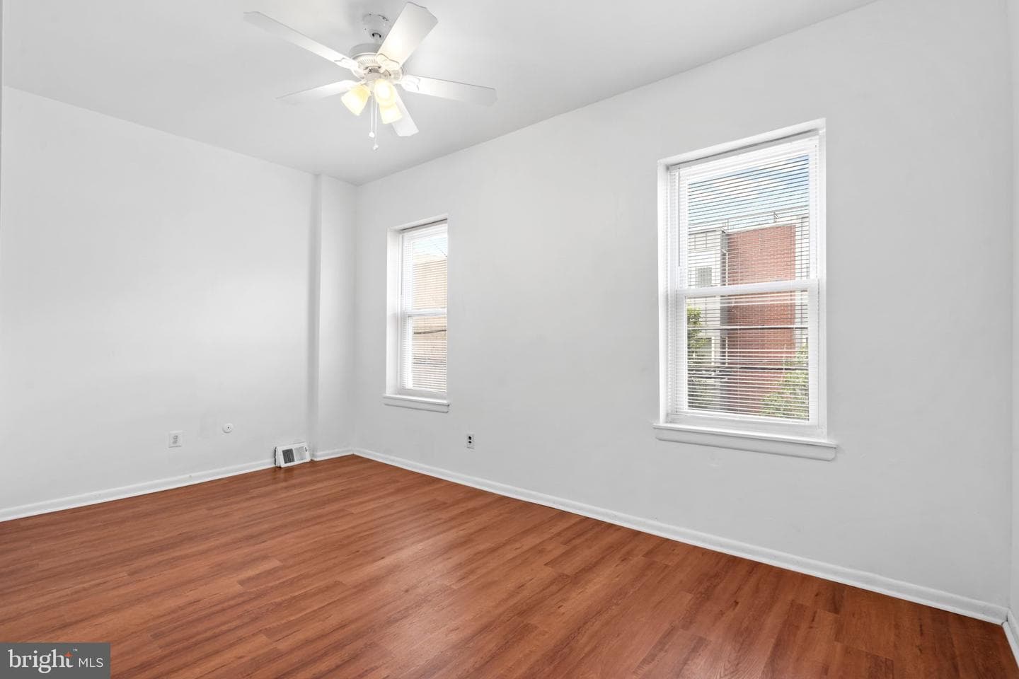1202 Mount Vernon Street photo 9