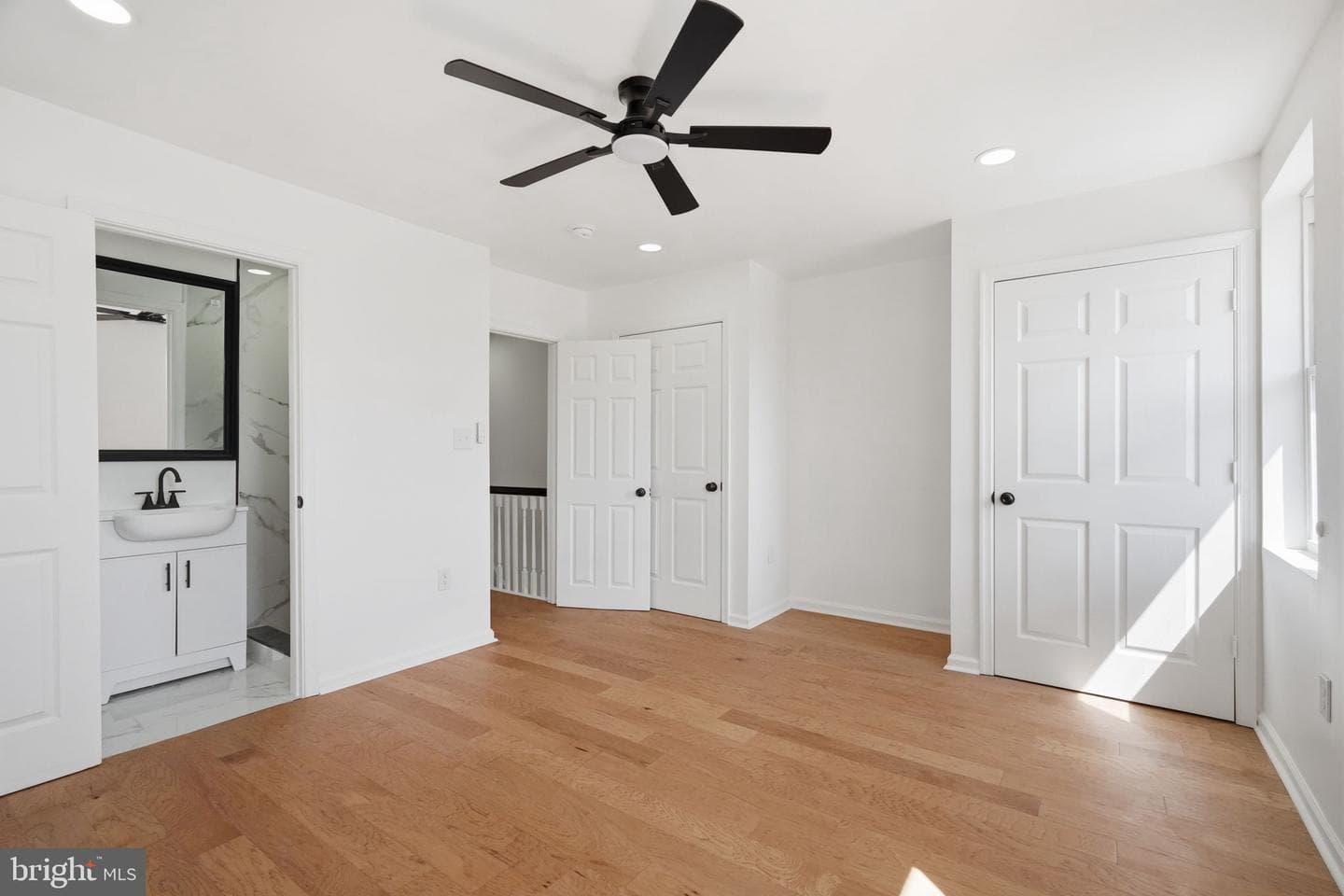 1757 Mohican Street photo 36