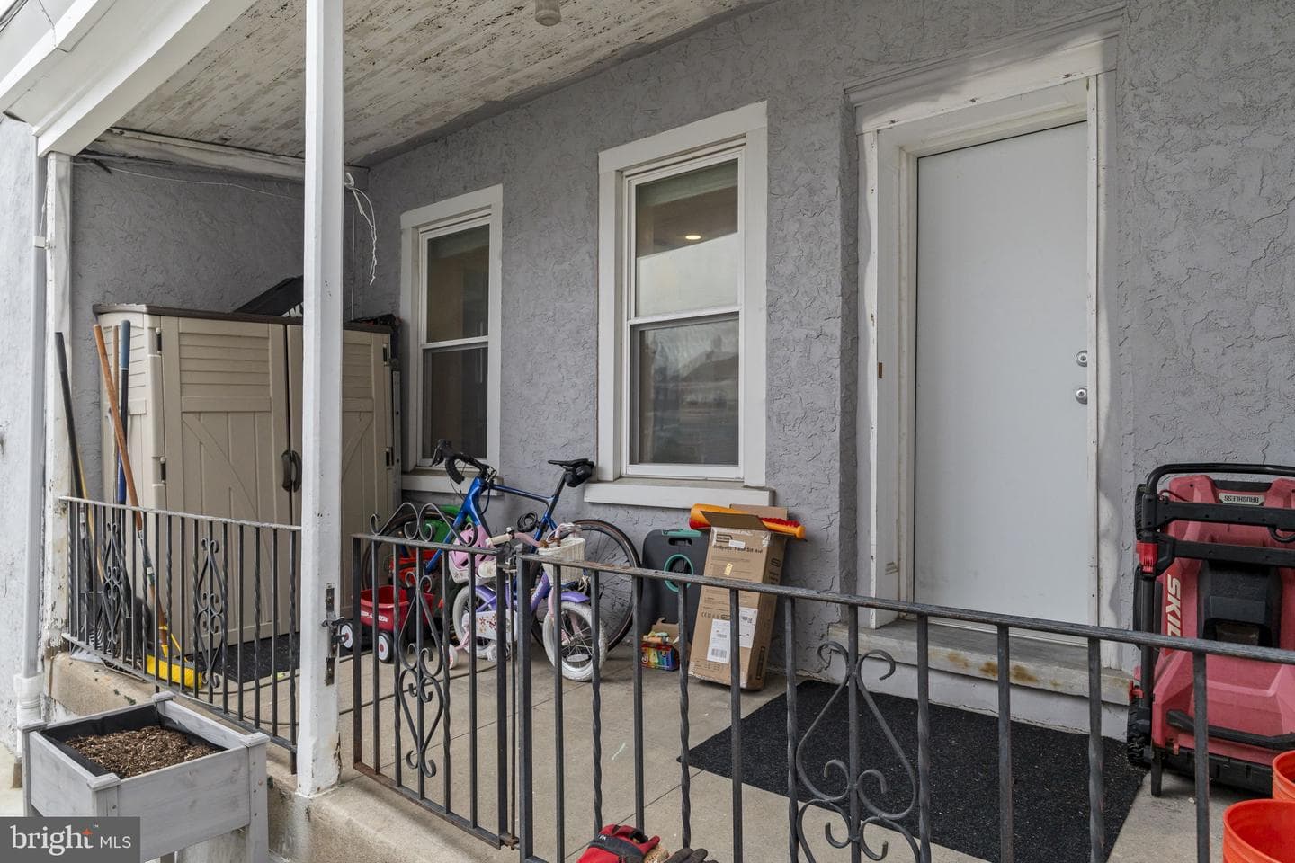 454 Lyceum Avenue photo 36