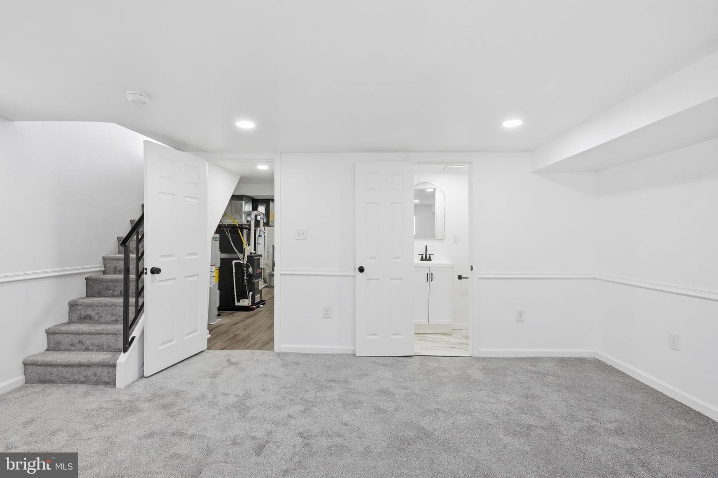 7430 Rugby Street photo 15