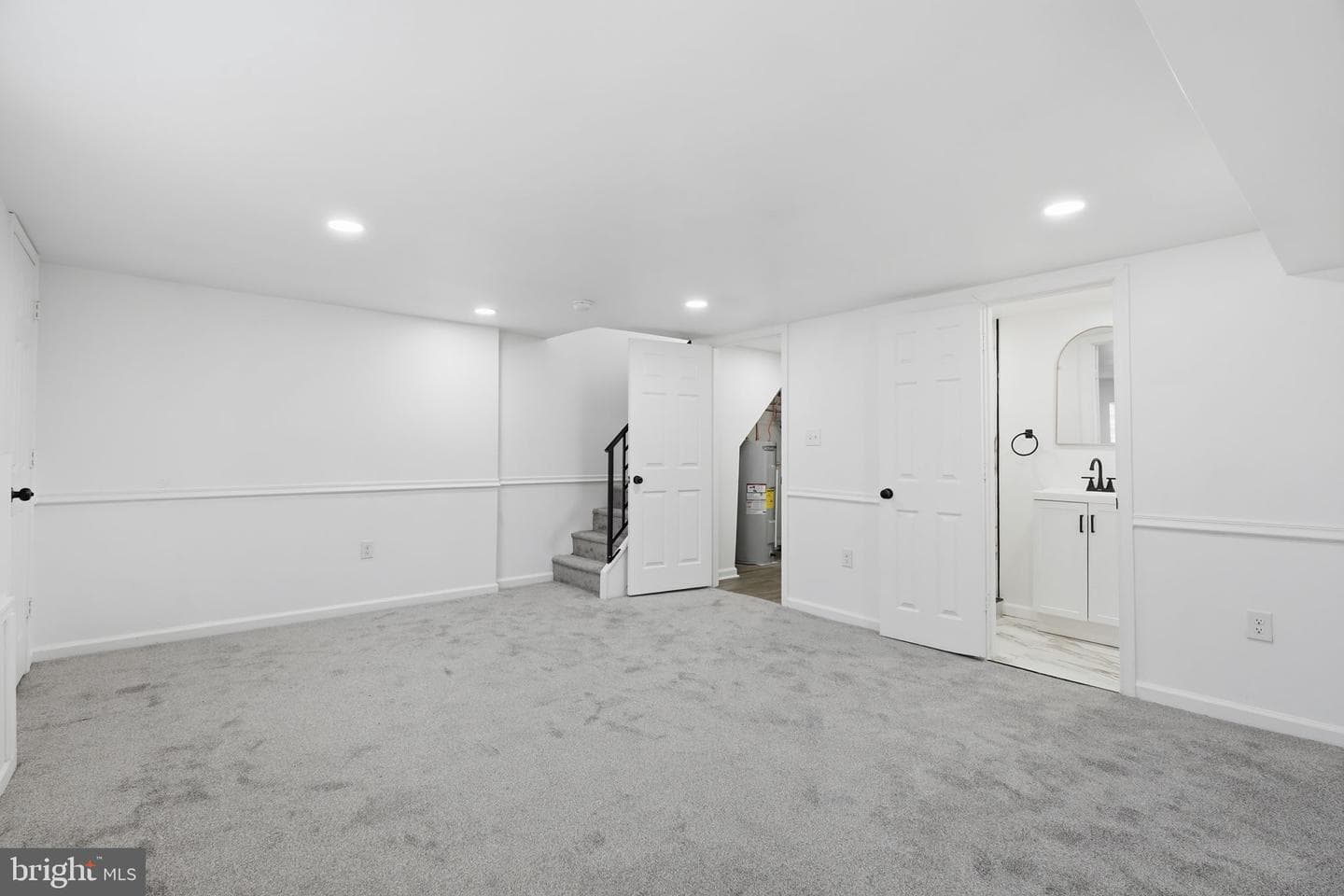 7430 Rugby Street photo 16