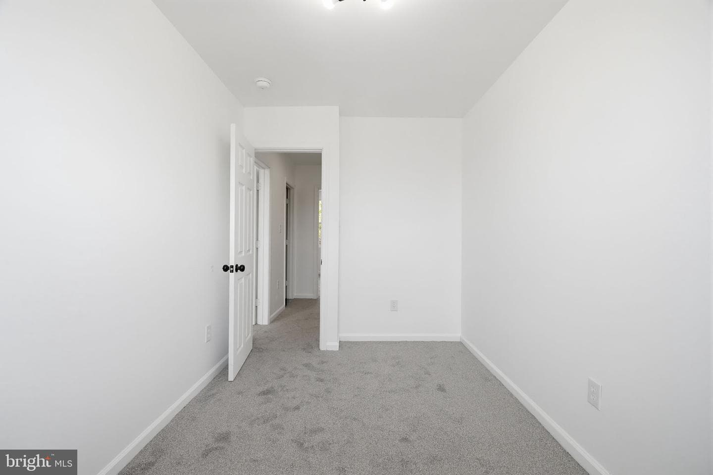 7430 Rugby Street photo 42