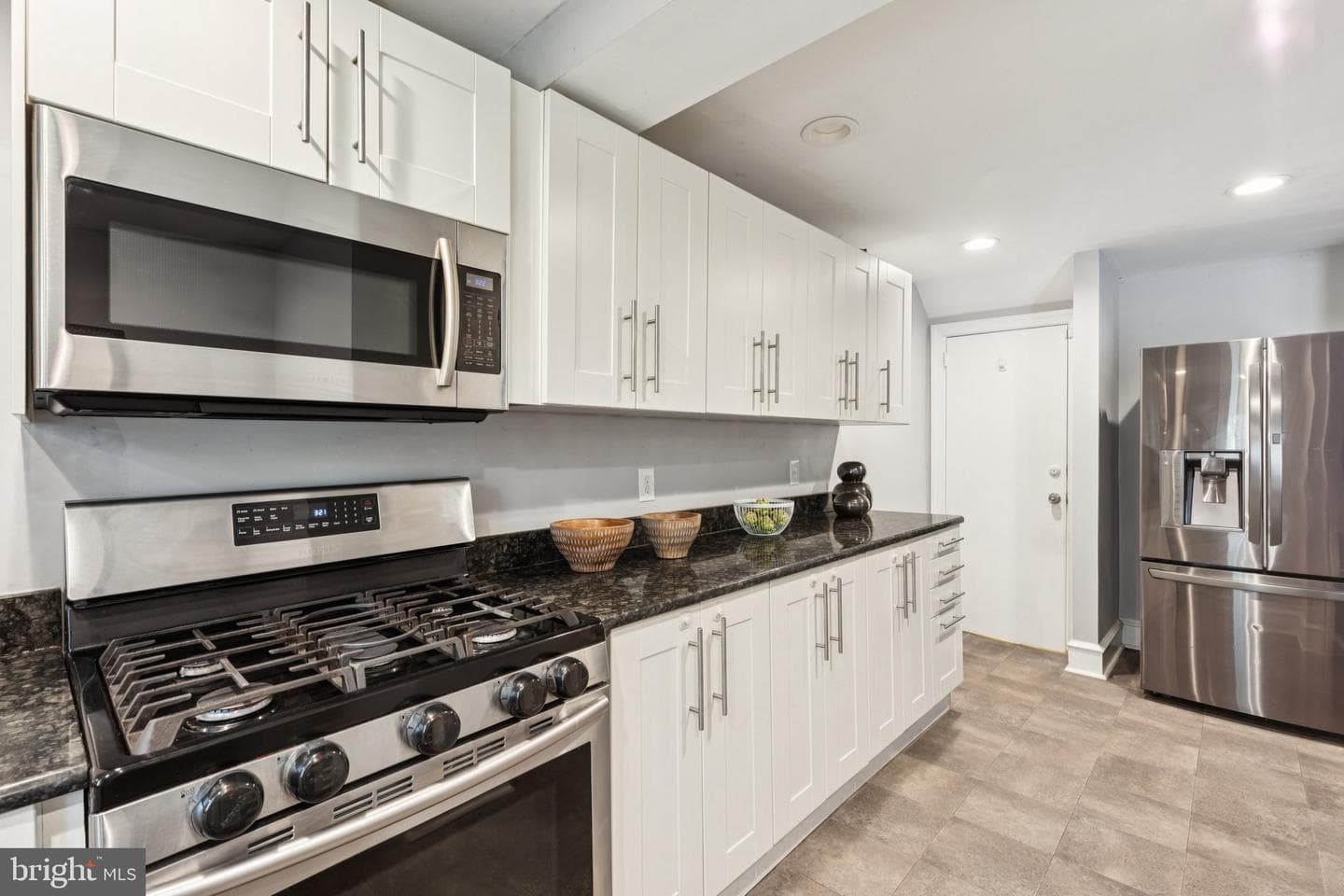 212 Idell Street photo 15
