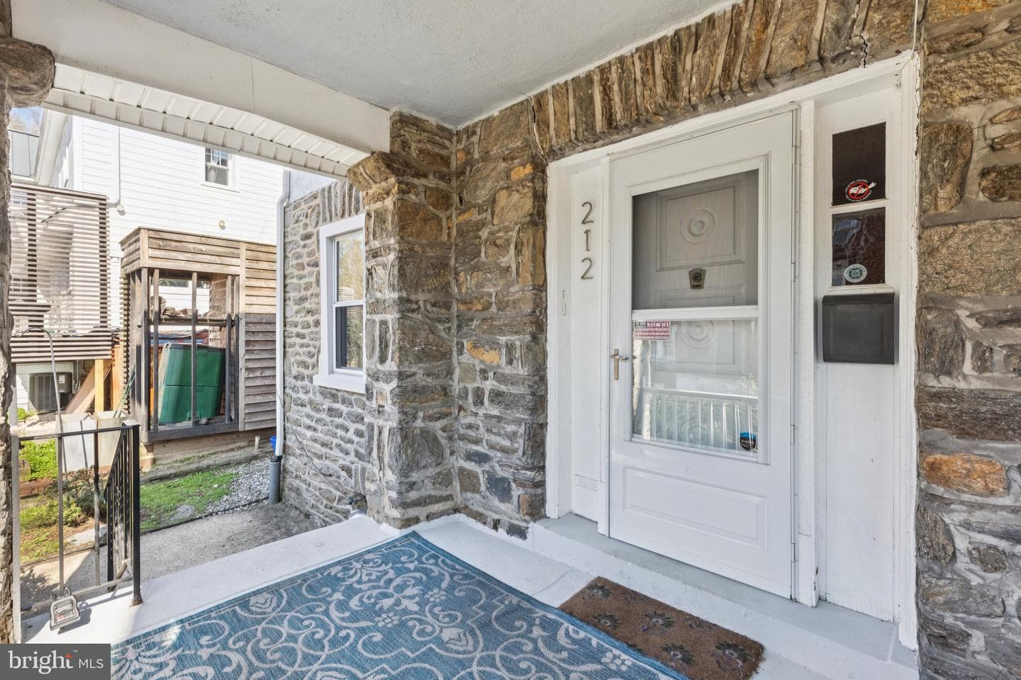 212 Idell Street photo 2