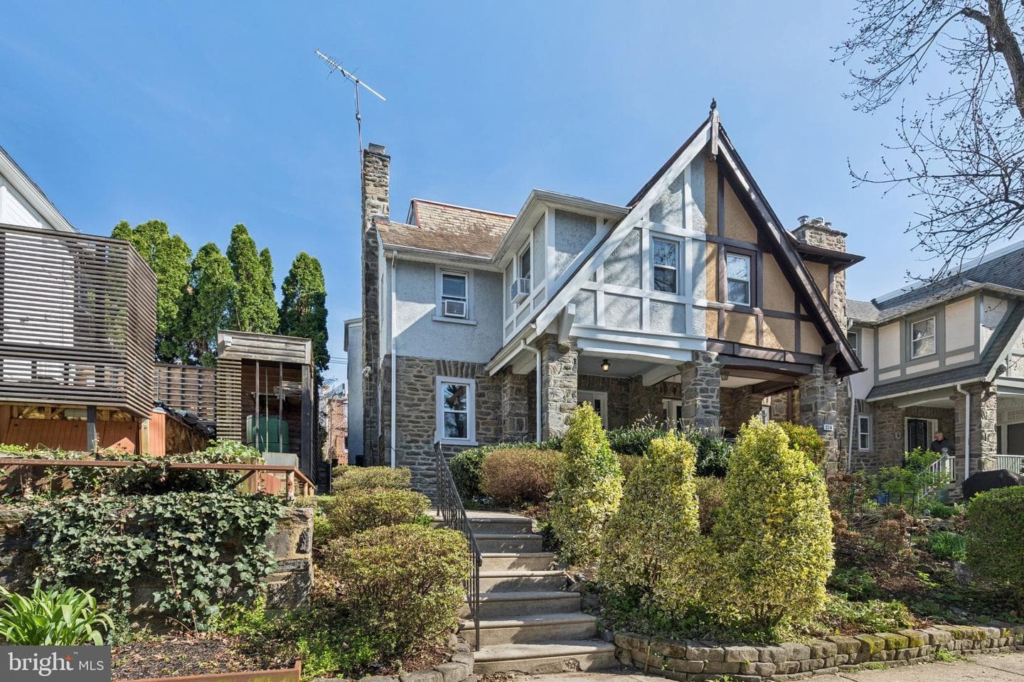 212 Idell Street photo 41
