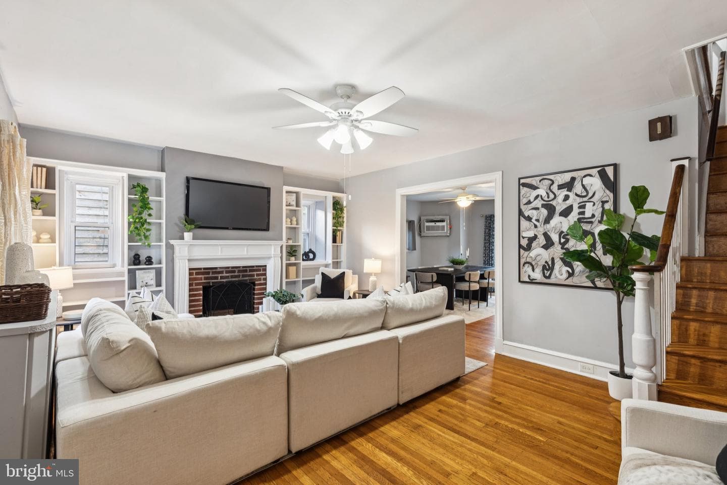 212 Idell Street photo 7