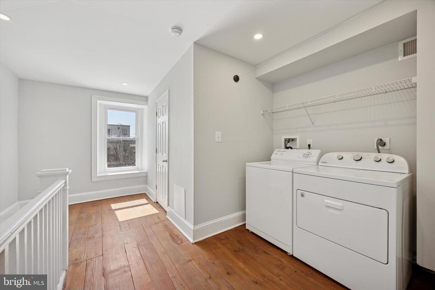 135 East Street photo 12