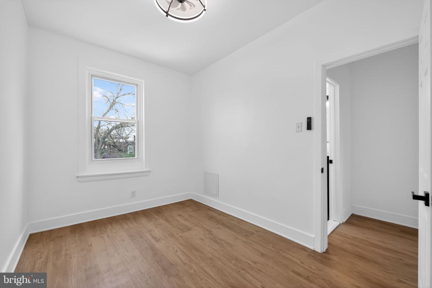 5141 Charles Street photo 21