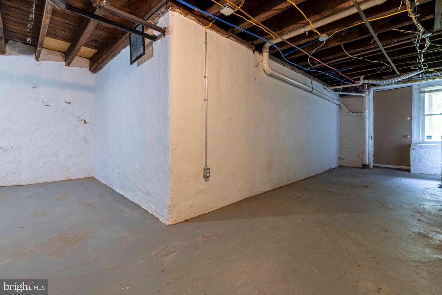 217 W Durand Street photo 22