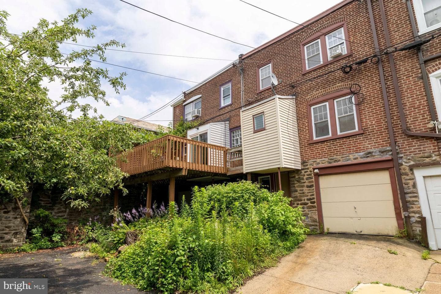 217 W Durand Street photo 30