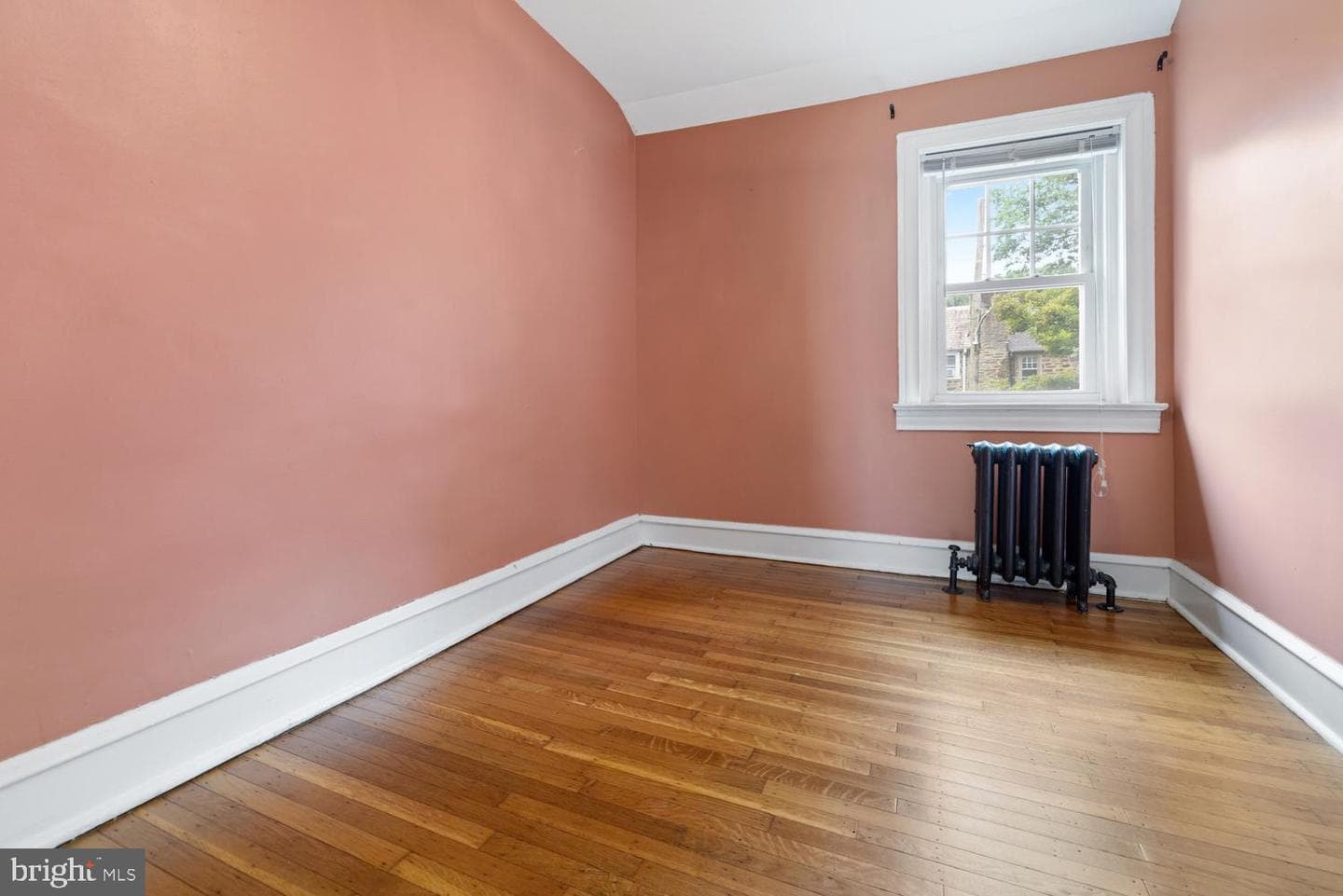 217 W Durand Street photo 36