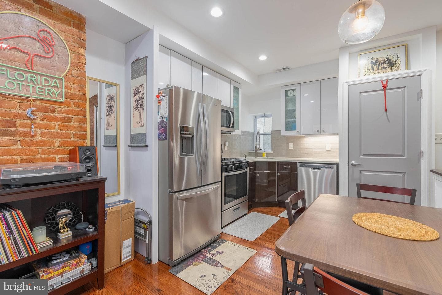 1517 Cambridge Street #2 photo 6