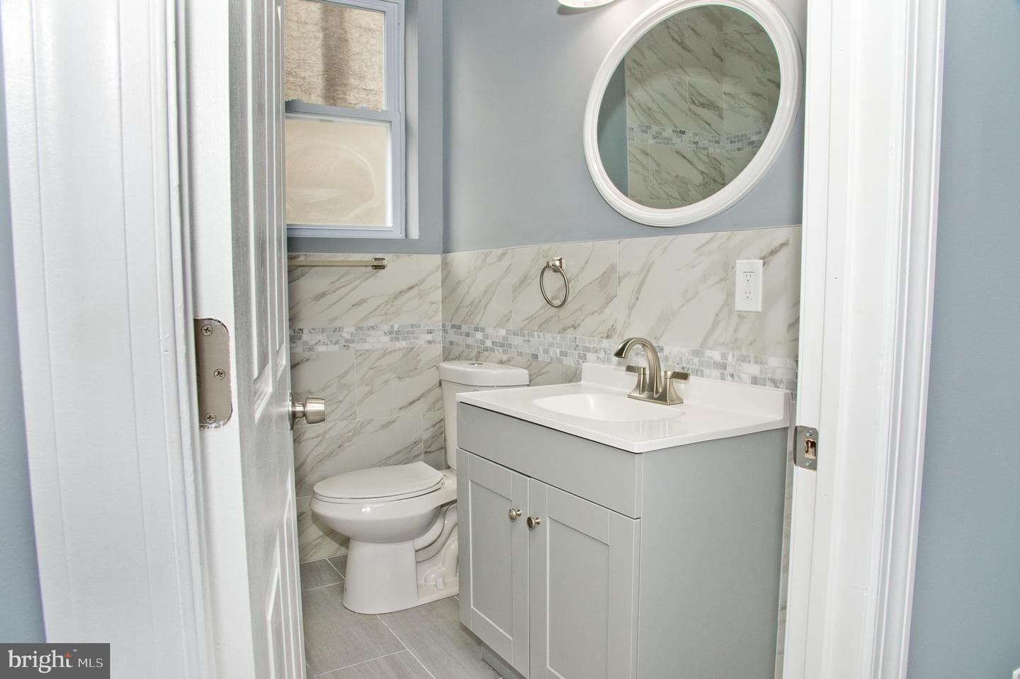 3137 Clifford Street photo 26