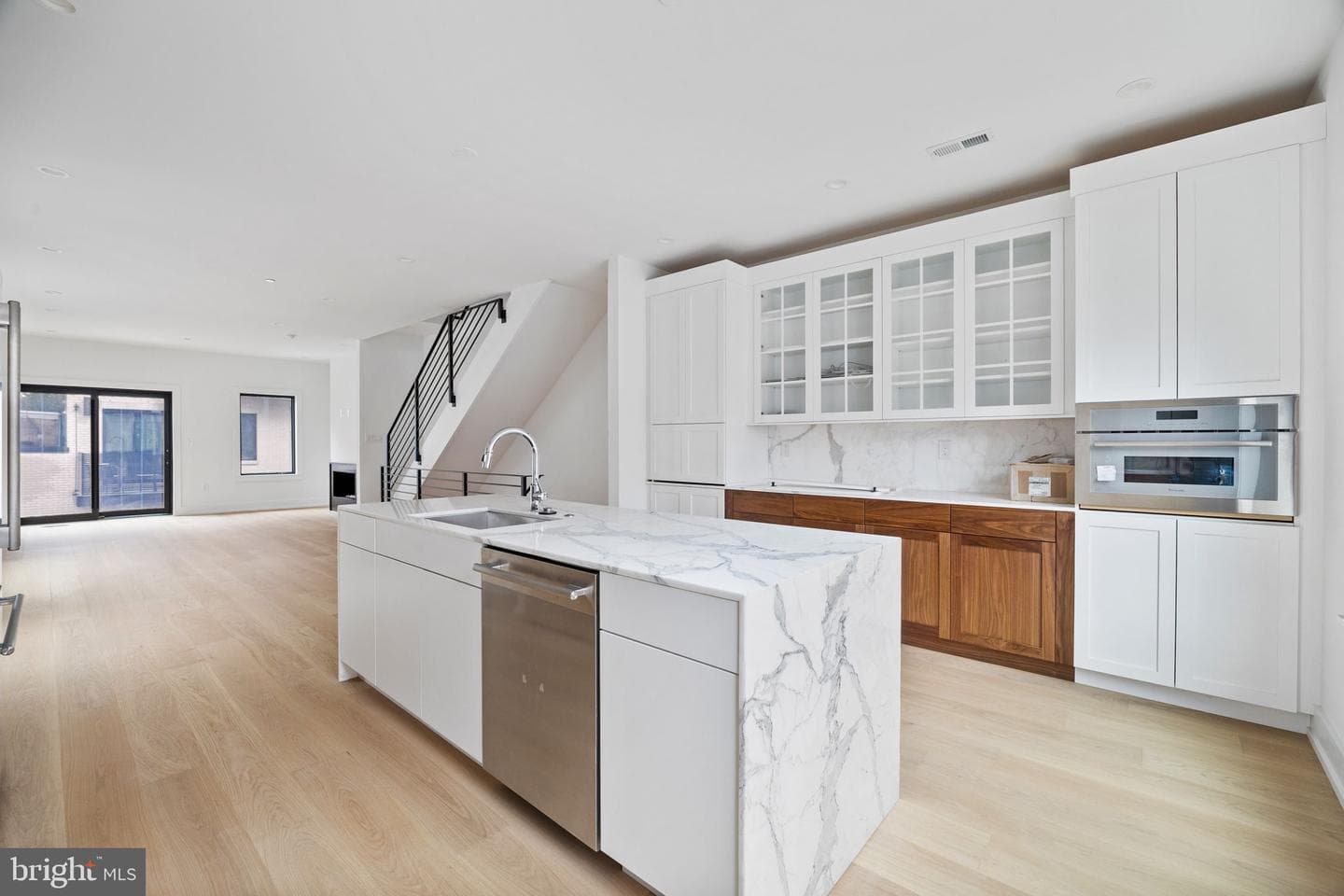 706 Latona Street #f photo 5