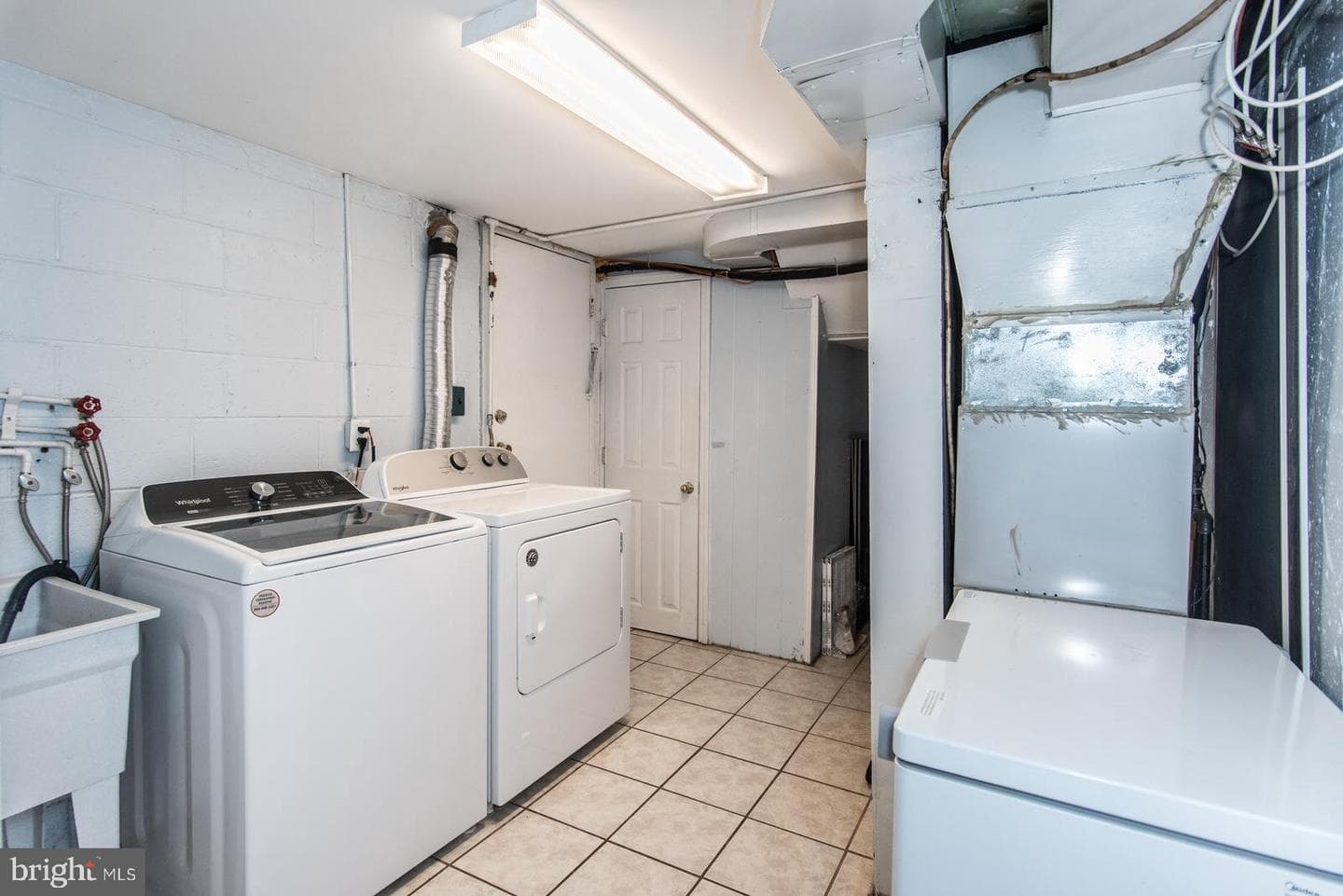 12718 Kenny Road photo 46