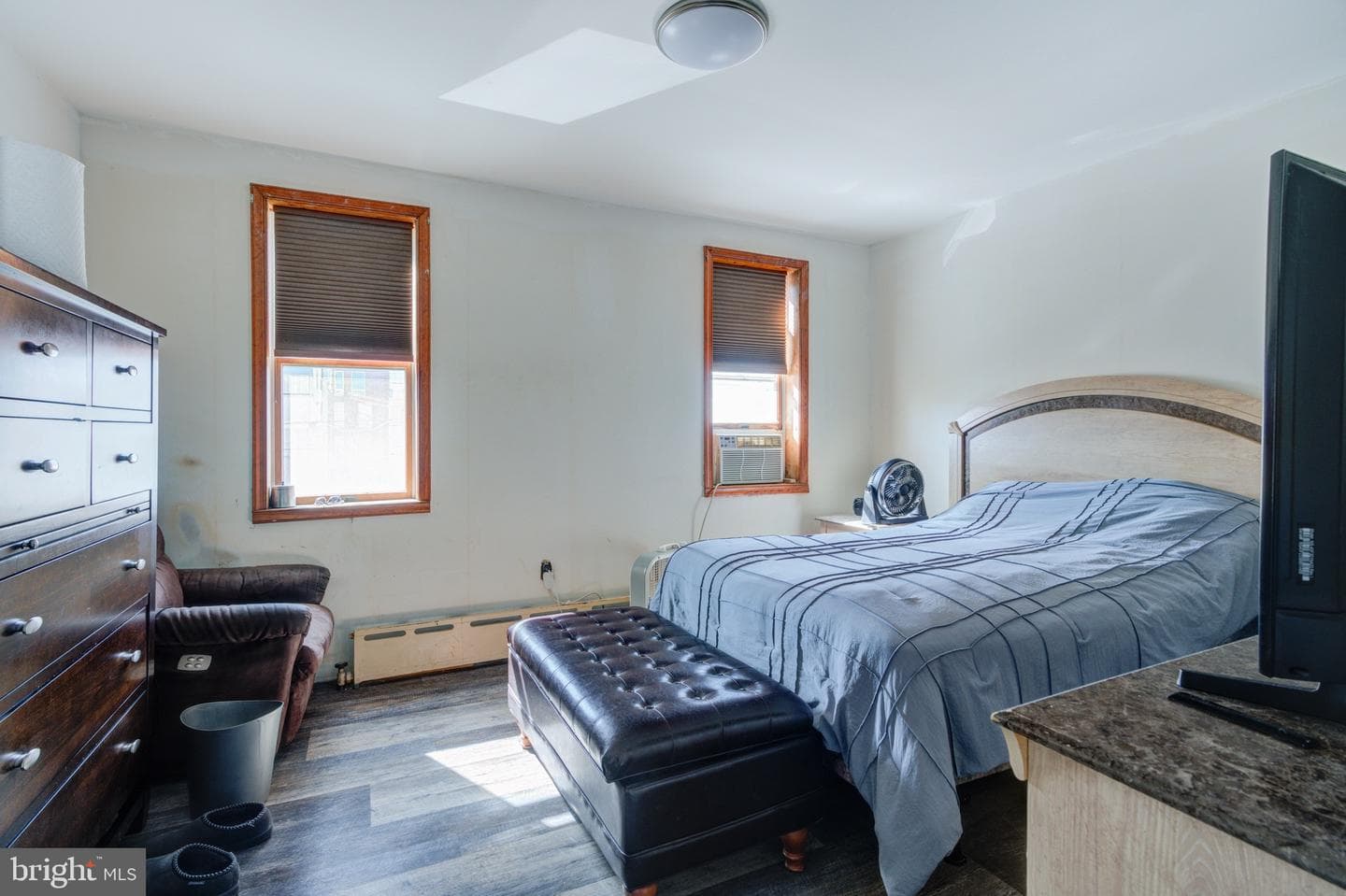 2820 Miller Street photo 8