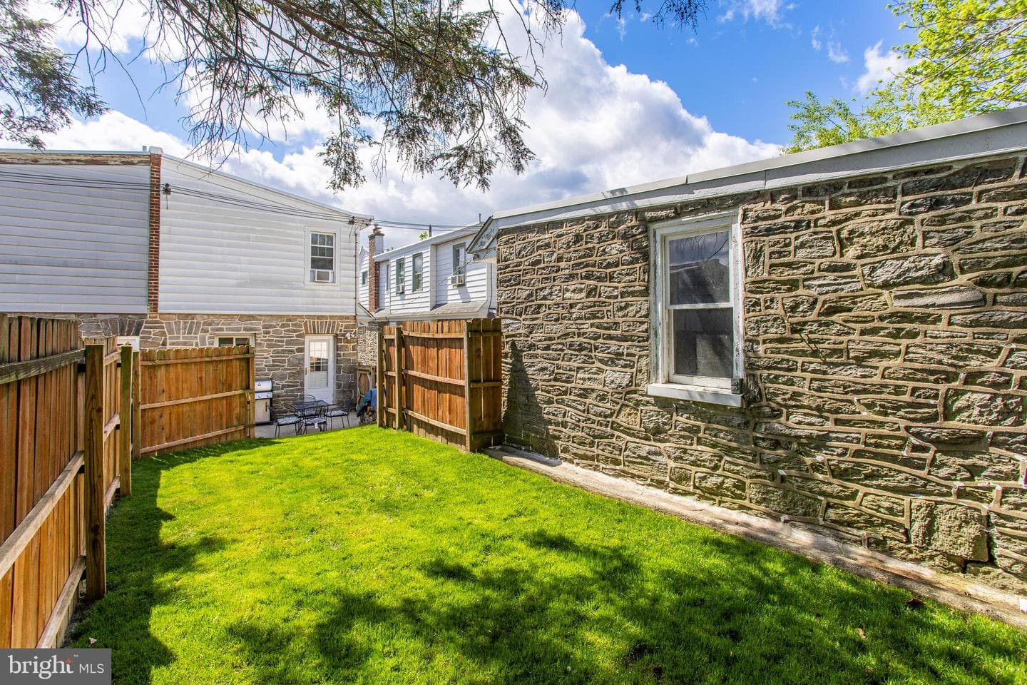 556 Fairthorne Avenue photo 37