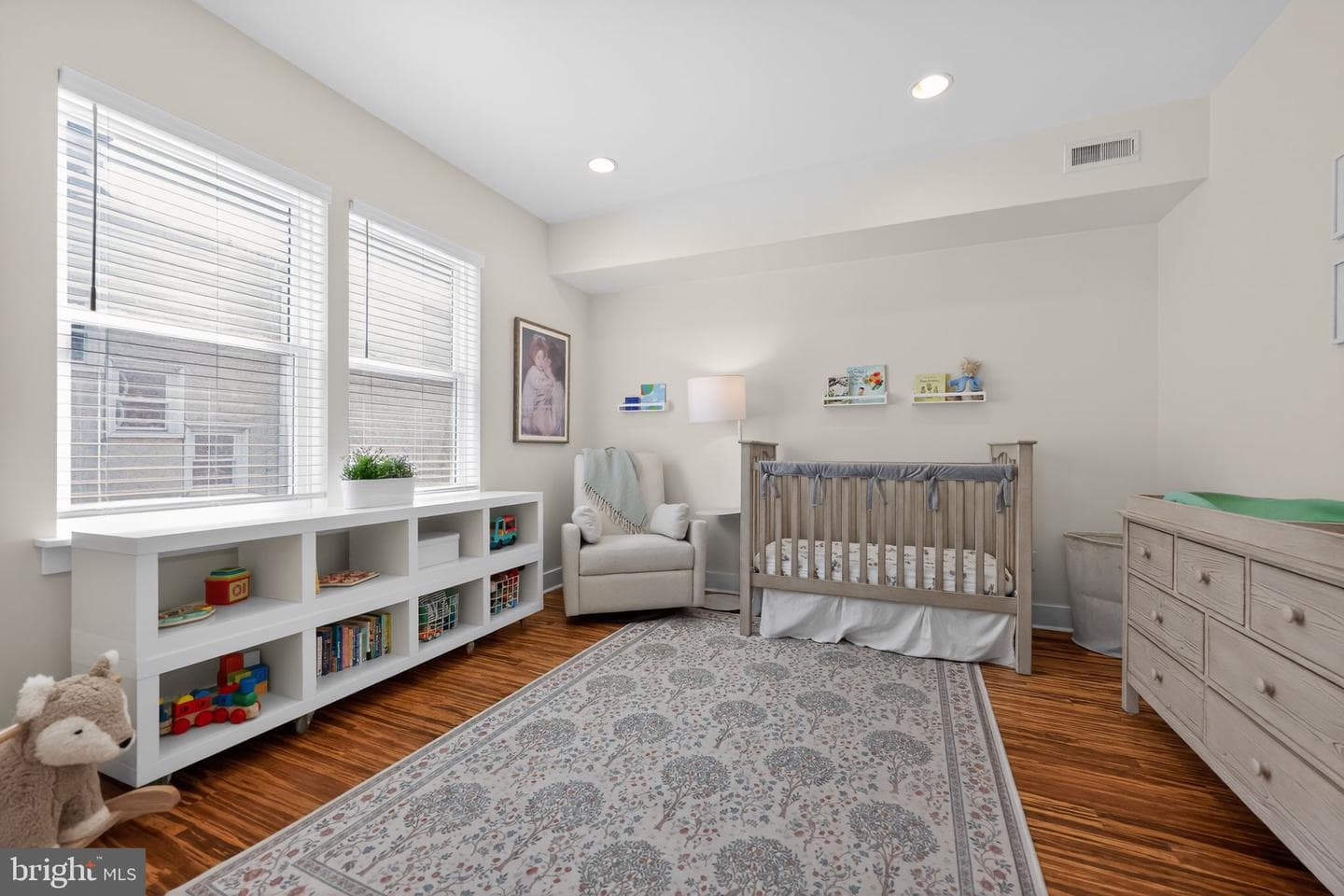 1114 Bainbridge Street #b photo 20