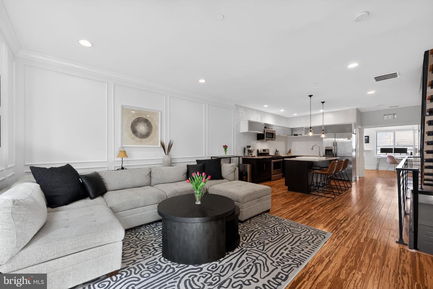 1114 Bainbridge Street #b photo 6