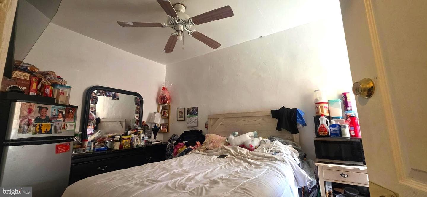 3048 B Street photo 15