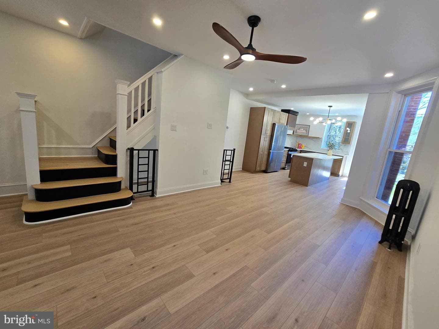 6118 Walton Avenue photo 5