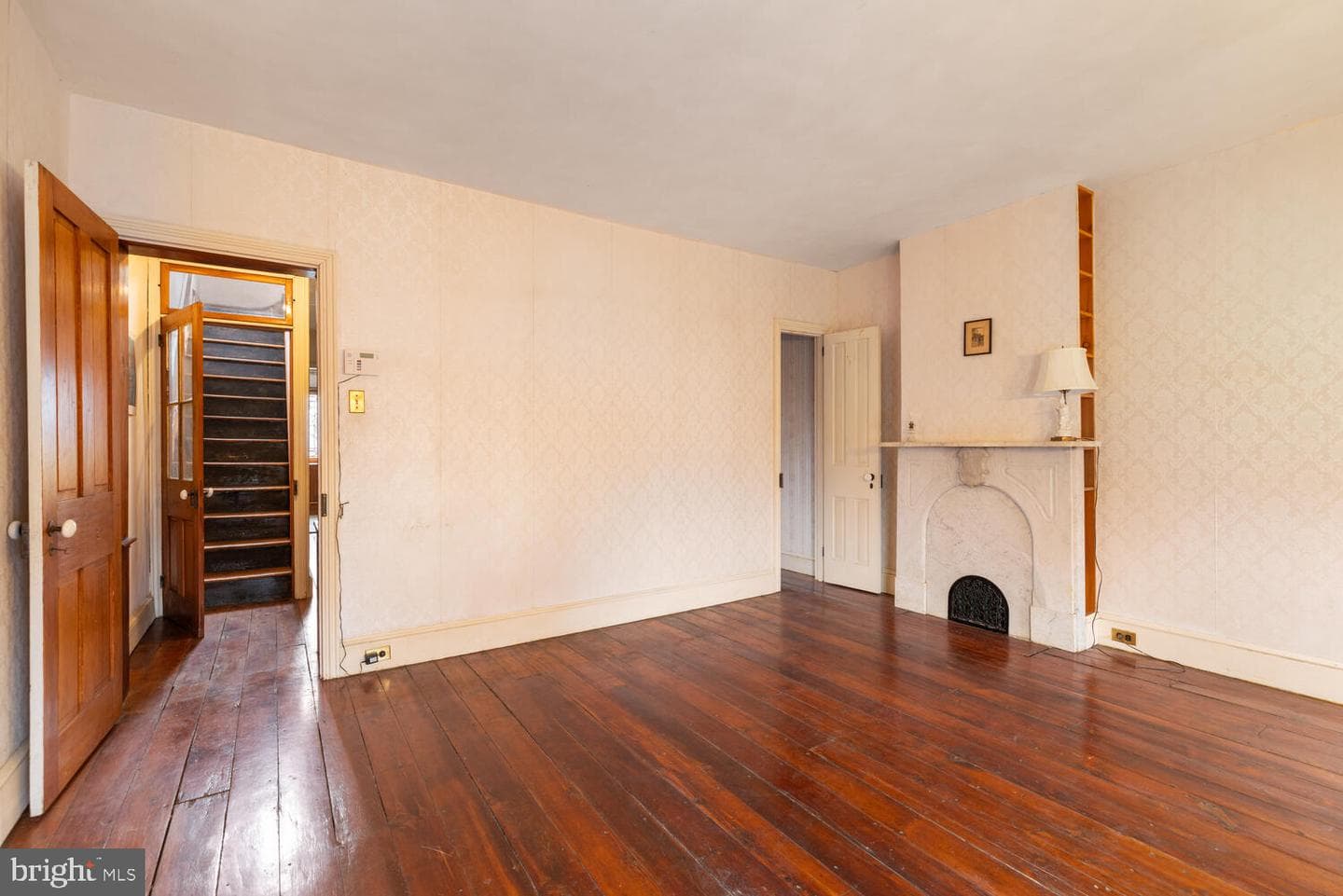 54 W Penn Street photo 16