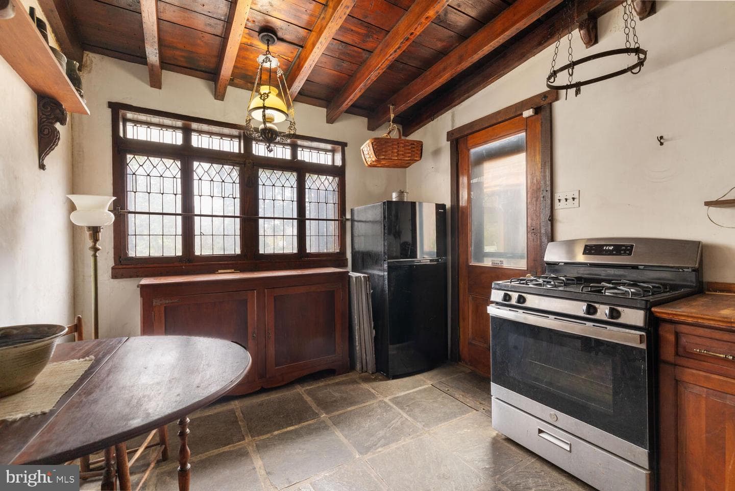 54 W Penn Street photo 9