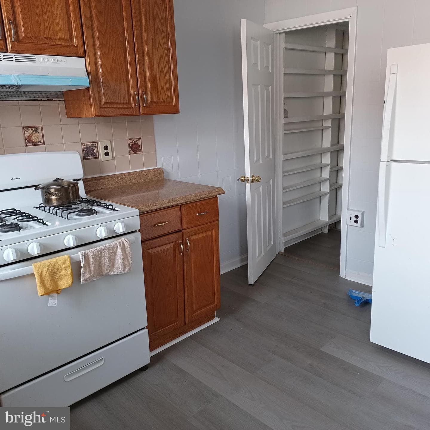 1419 Robbins Ave photo 7