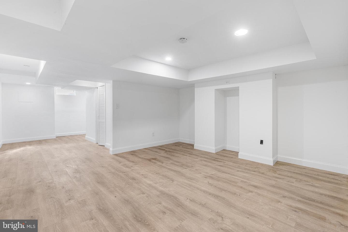 523 Fairmount Avenue photo 44