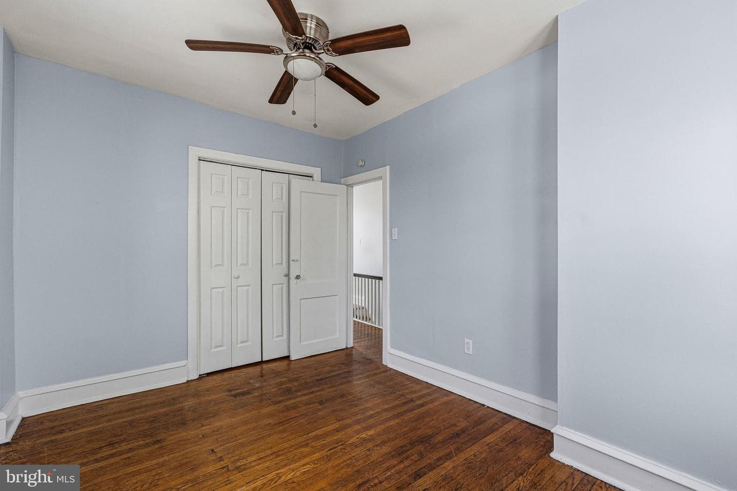 330 E Elwood Street photo 11