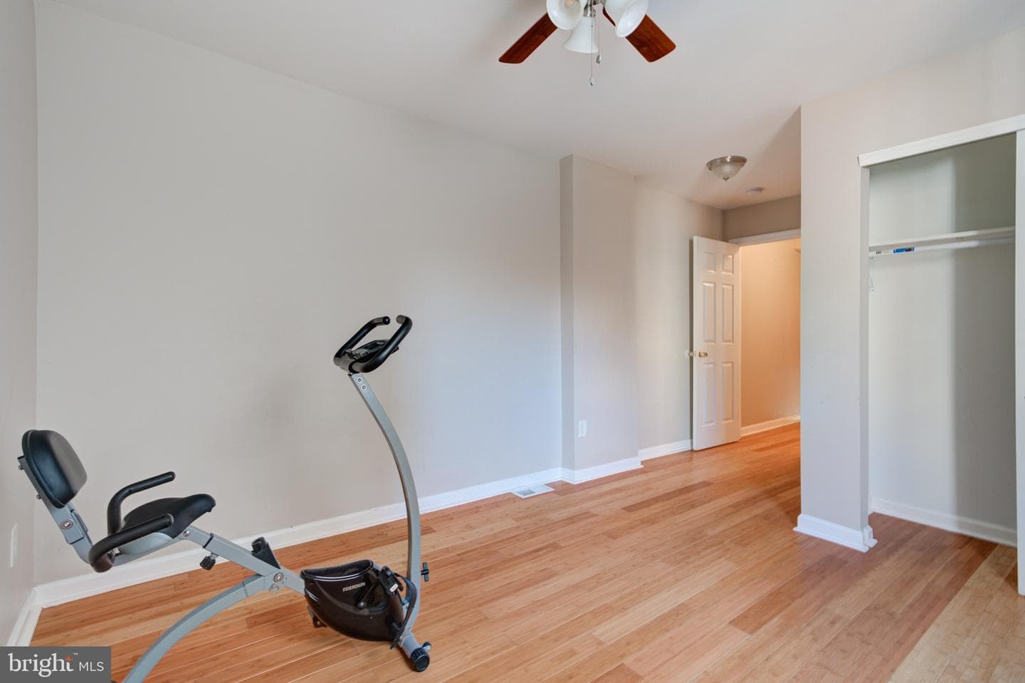 1531 Swain Street photo 11