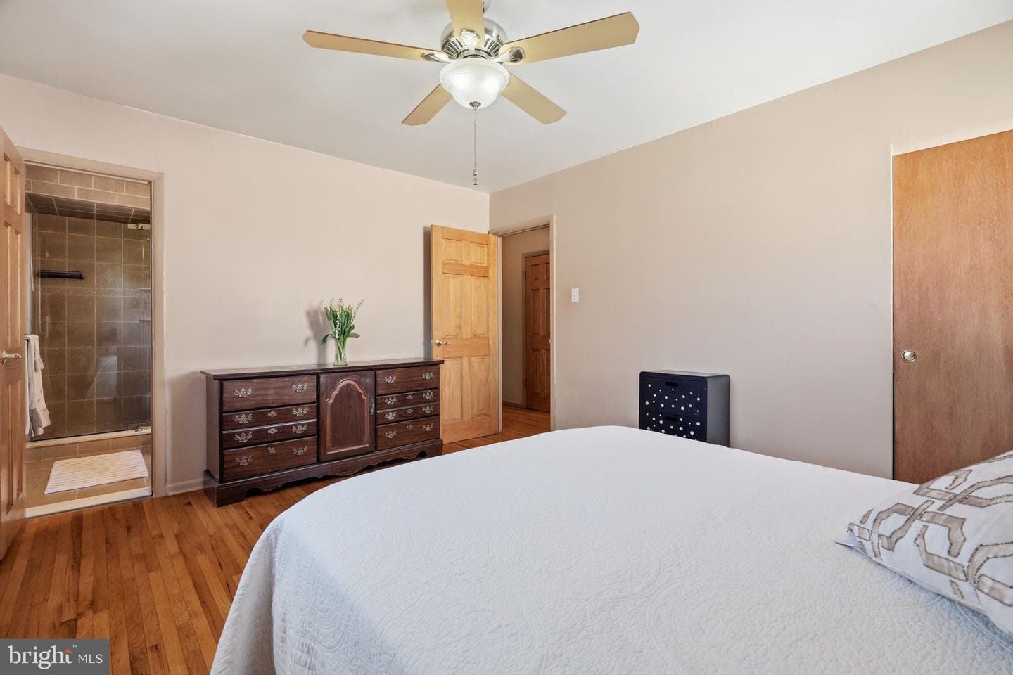 1119 Kent Lane photo 22